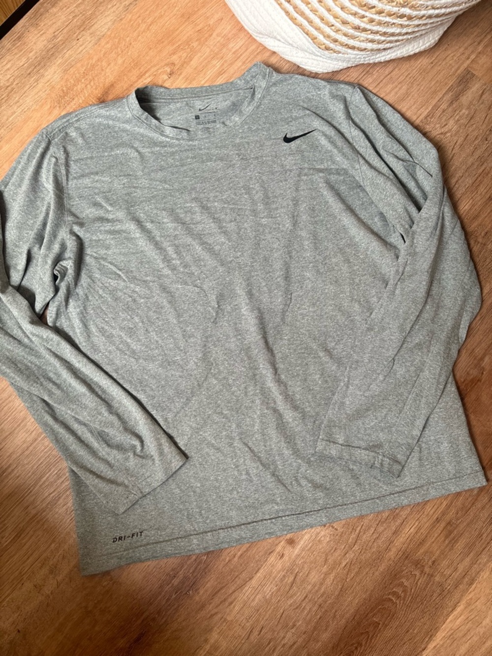 Nike Women’s size large long sleeve